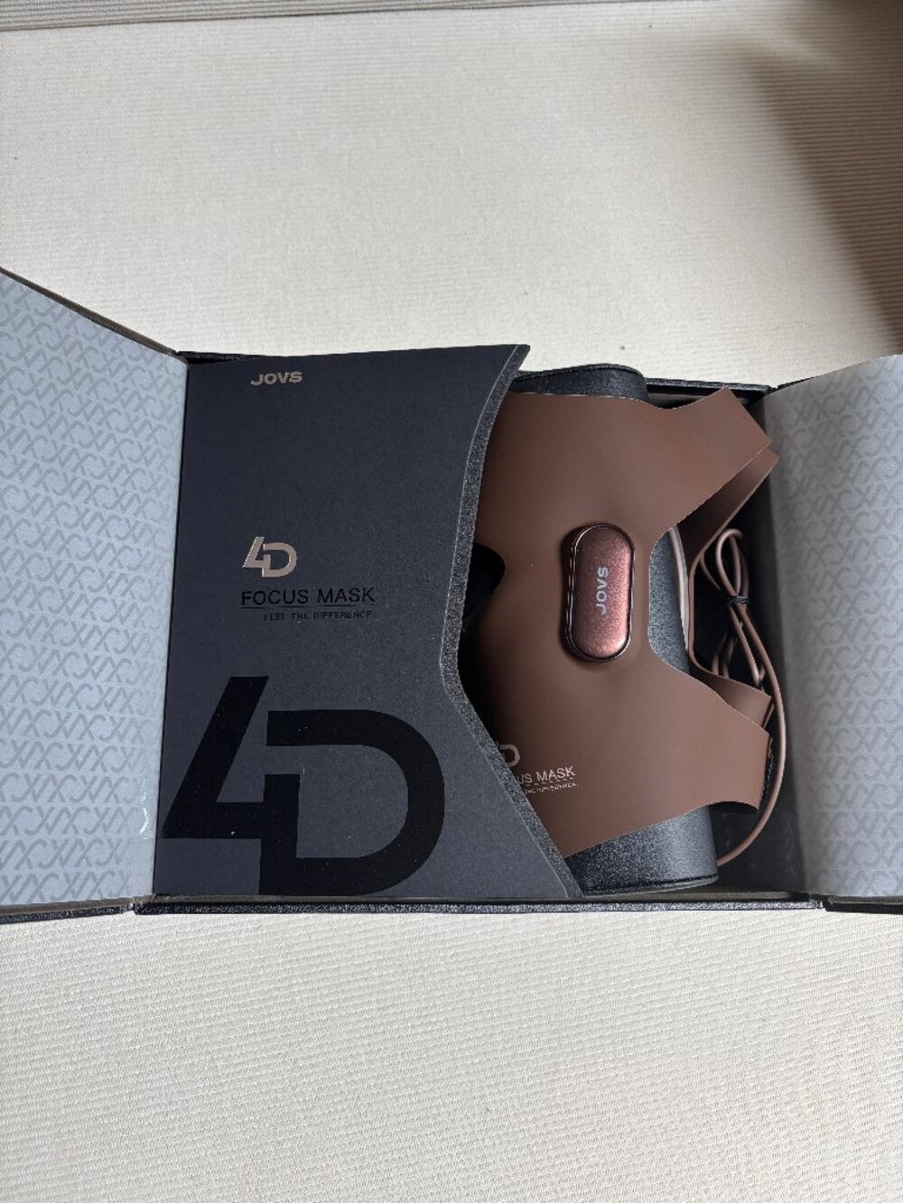 JOVS 4D Laser Light Therapy Mask - Picture 2 of 12